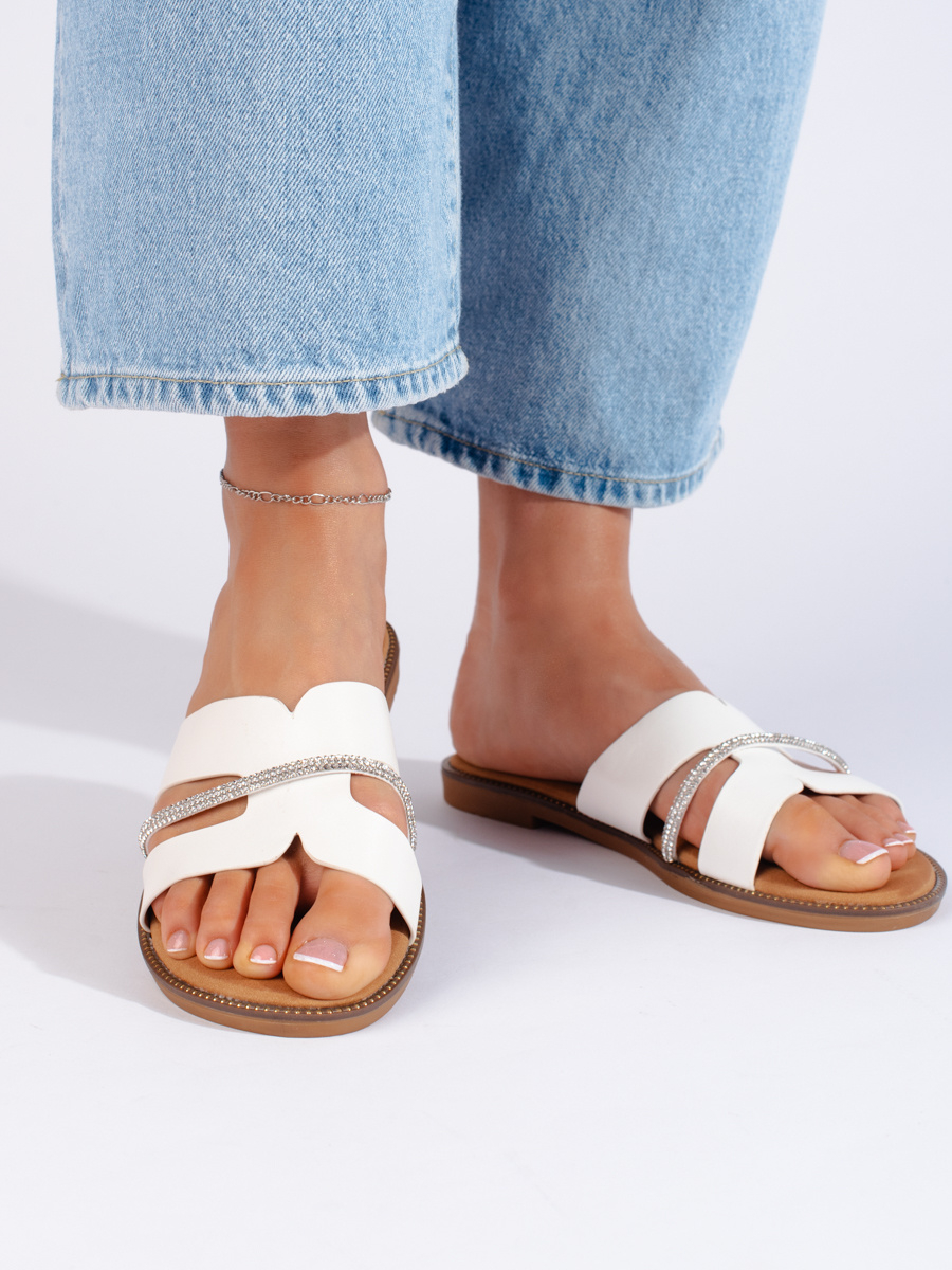 Exkluzívní sandály dámské bílé bez podpatku