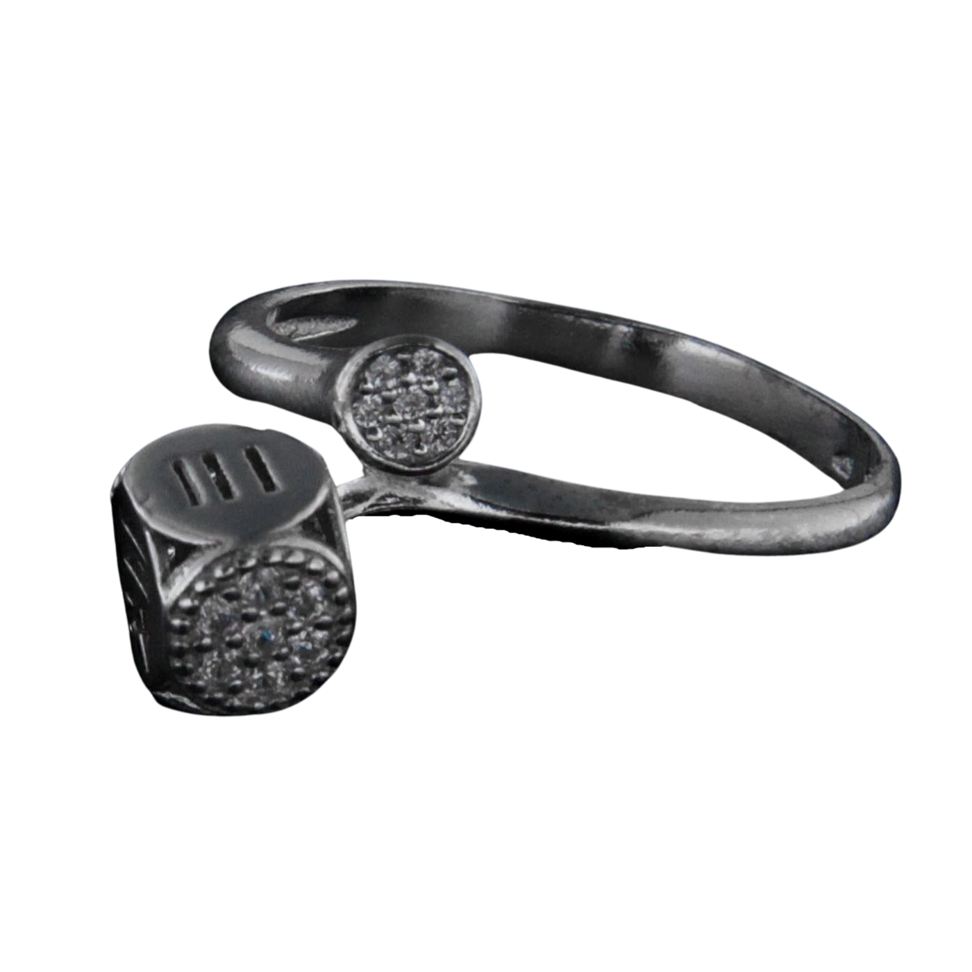 Levně Stříbrný prsten 32611