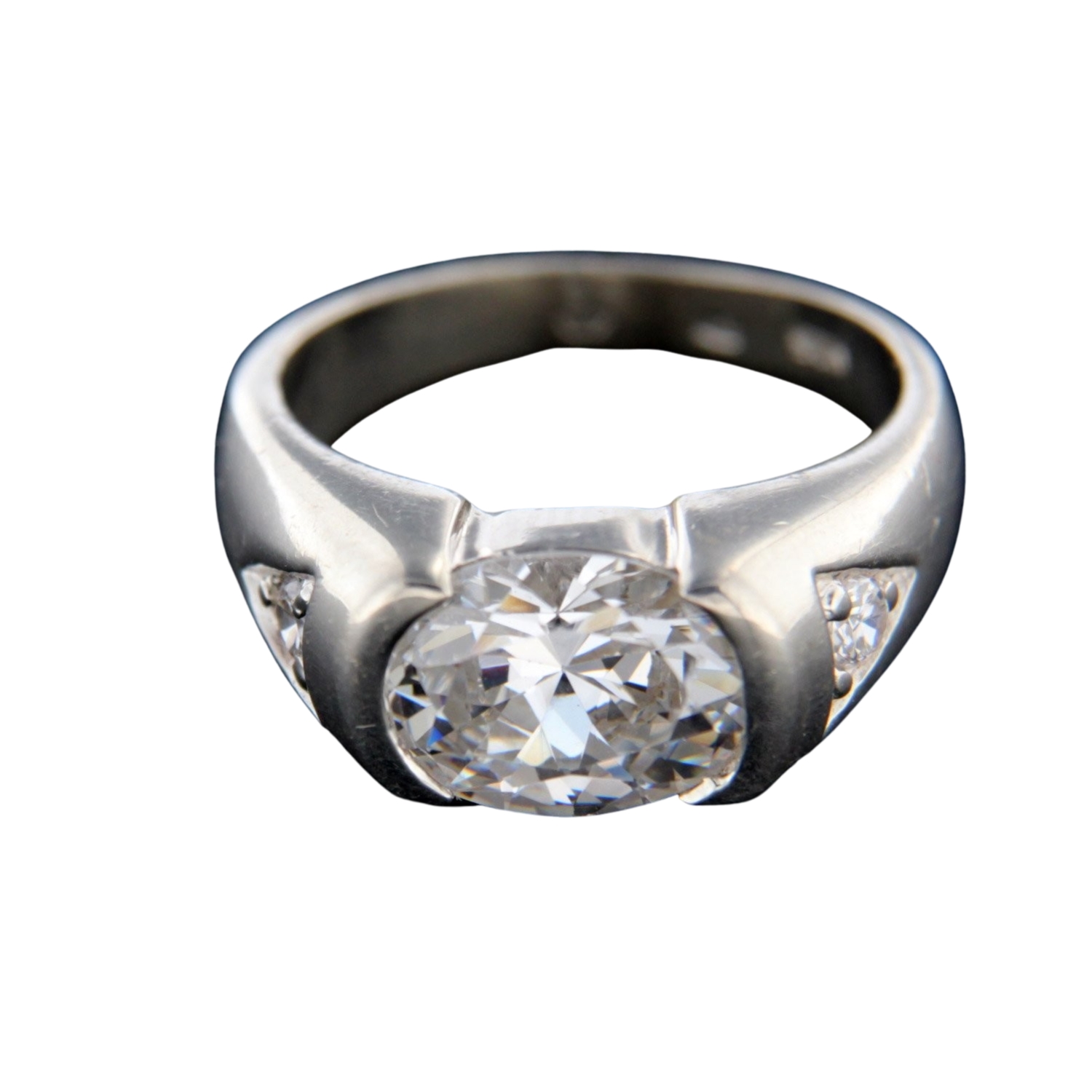 Levně Stříbrný prsten 14844