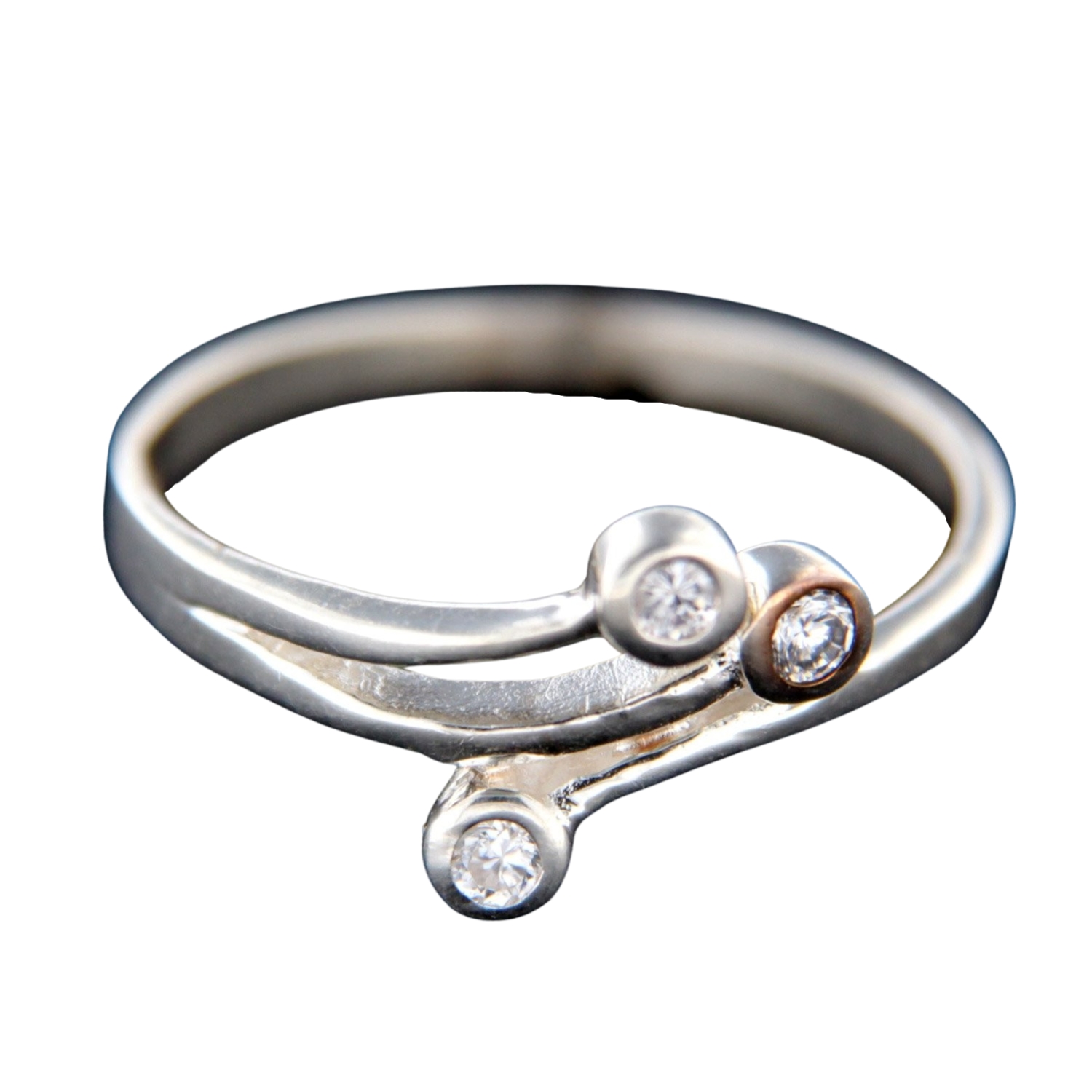 Levně Stříbrný prsten 14778