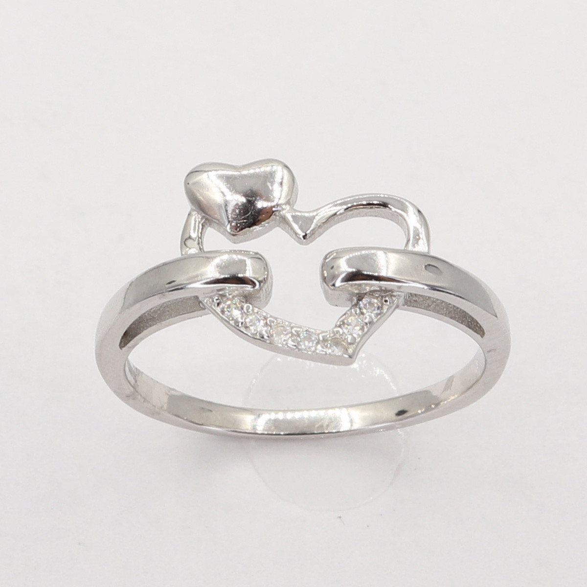 Stříbrný prsten 105345