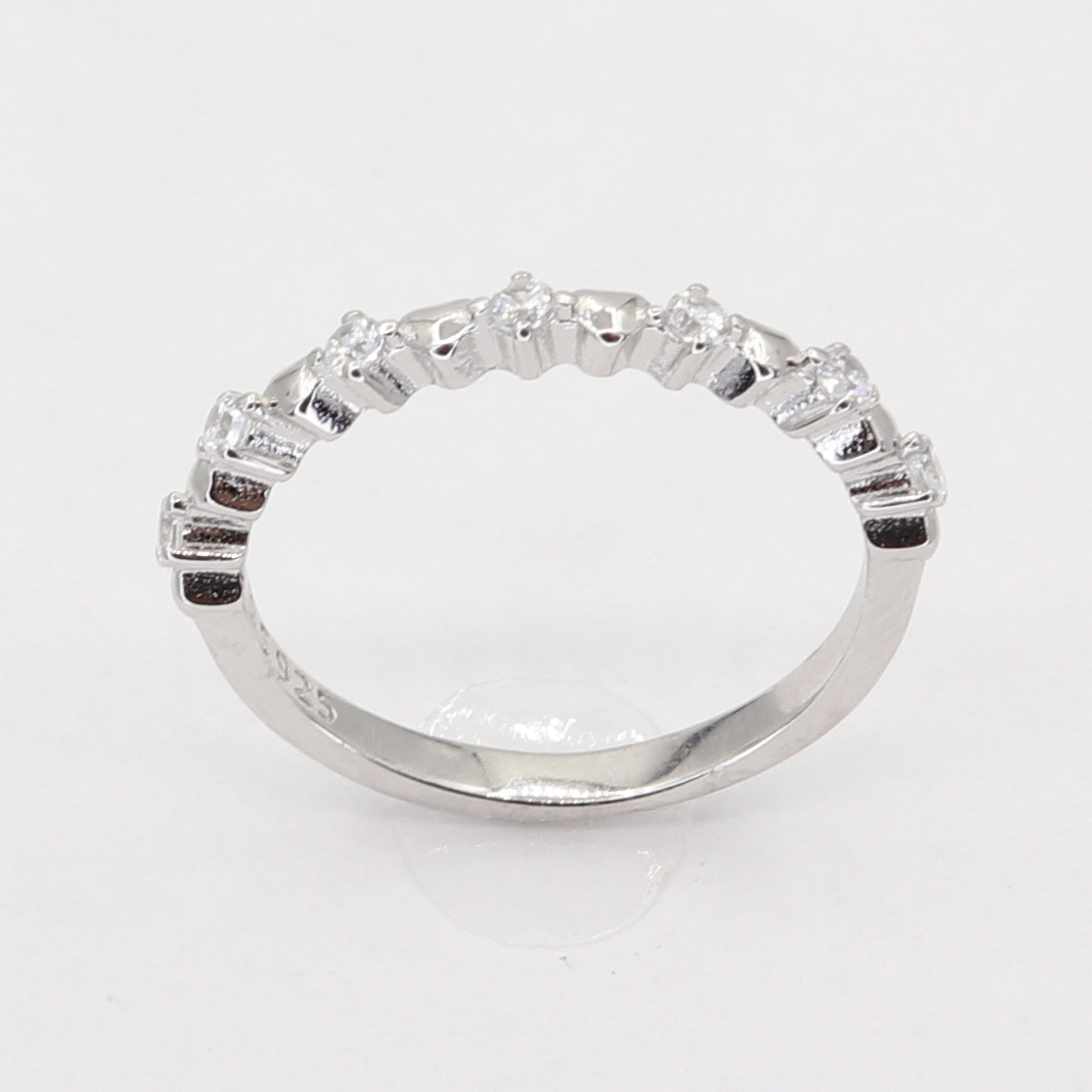 Stříbrný prsten 105346