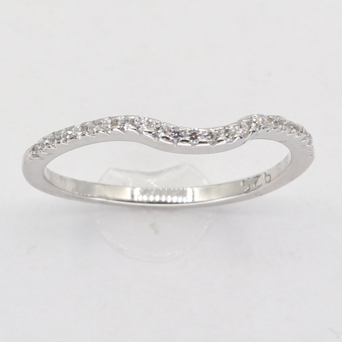 Stříbrný prsten 105358